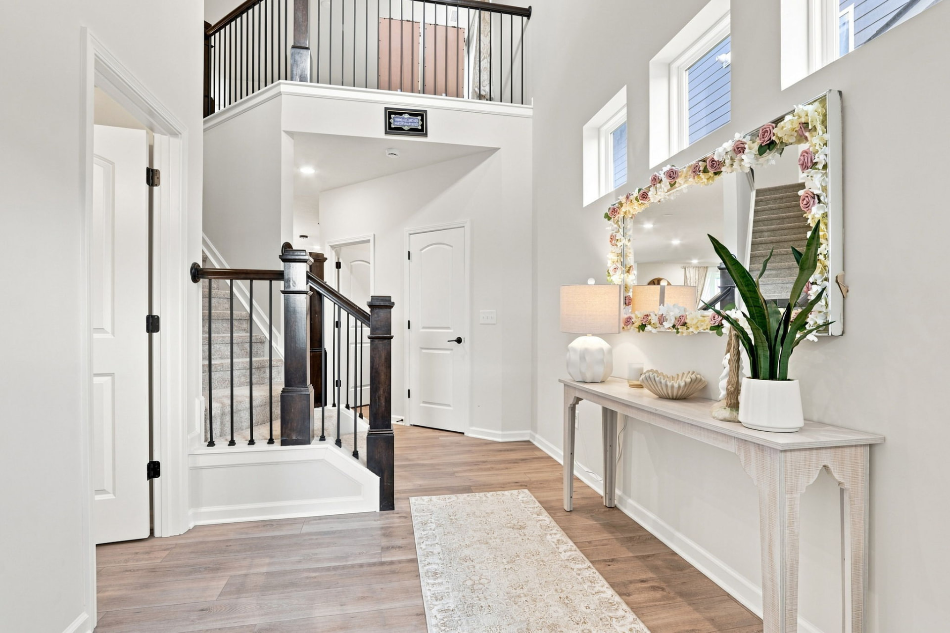 MLS reference foyer and staircase photo at 2729 Penn Ave in Plainfield, Indiana